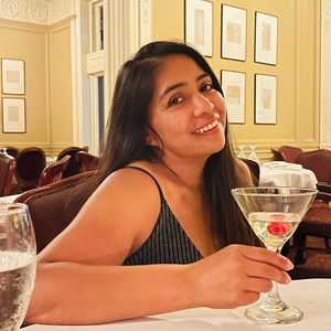 Meet your Posher, Posh